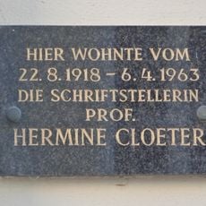 Gedenktafel für Hermine Cloeter
