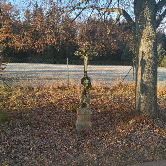 Kříž na jižním okraji obce