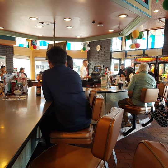NORMS Restaurant