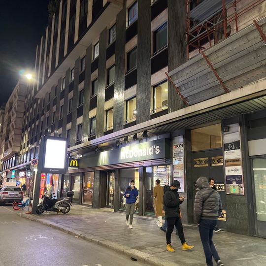 Corso Buenos Aires 77–79