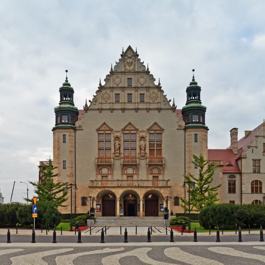 Universidad Adam Mickiewicz de Poznań