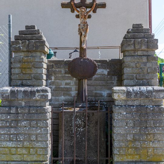 Kříž v Třebotově