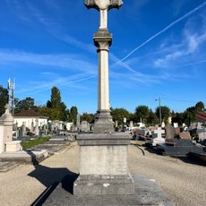Croix du cimetière de Montrevel-en-Bresse