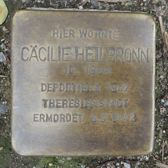 Stolperstein dedicated to Cäcilie Heilbronn