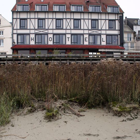 Hôtel Les Pilotes