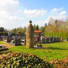 Église et cimetière Saint-Hilaire de Marville