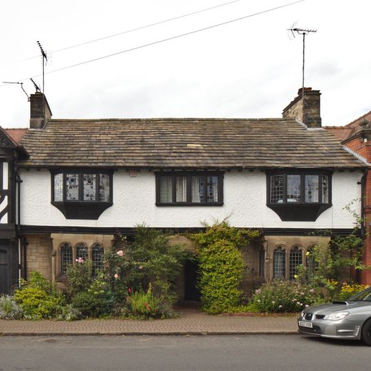 3 & 4 Neston Road, Thornton Hough