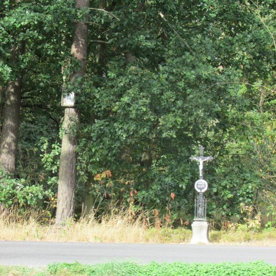 Kříž severně od České Olešné