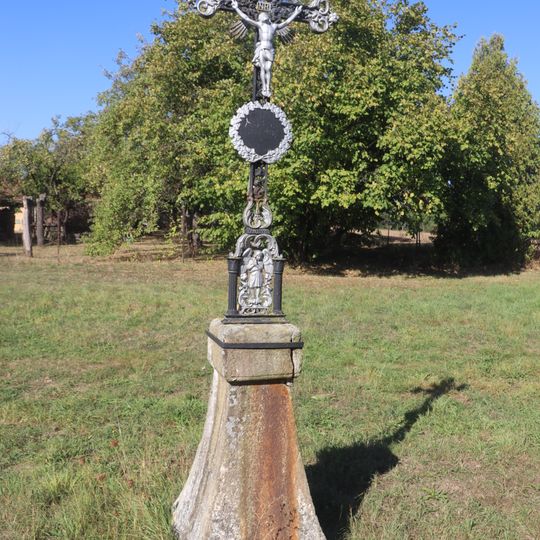 Kříž na severním okraji Hvězdoňovic