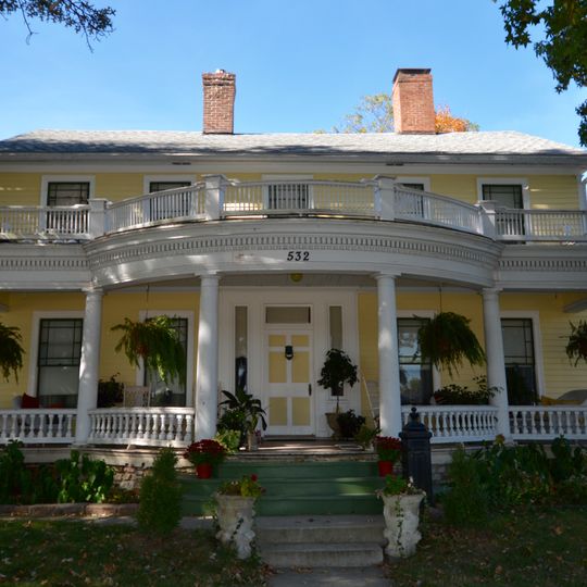 Freeman-Brewer-Sawyer House