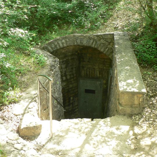 Lóczy Cave