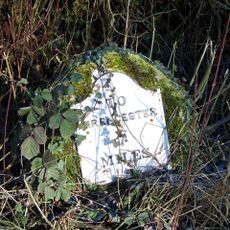 Milestone, Coneygar Farm; opp.  track/minor road to Donkeywell