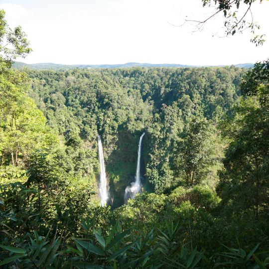 Tad Fane Waterfall