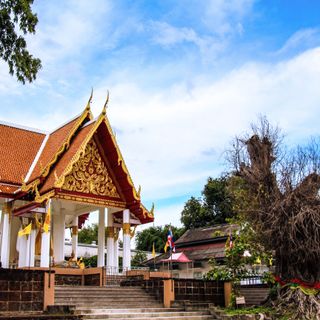 Wat Phraya Ok