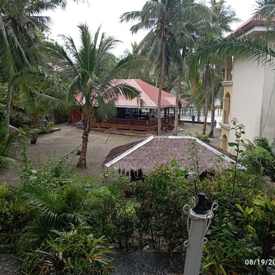 Cabaling Beach Resort