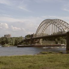 Waalbrücke bei Nimwegen
