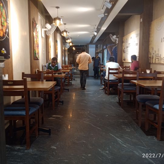 Bridgeway Family Restaurant