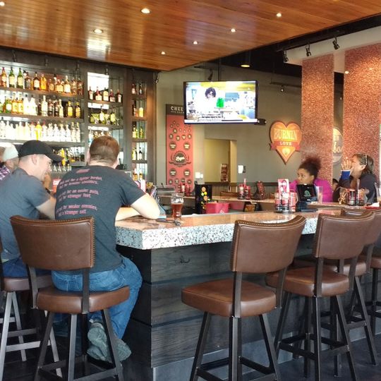 Red Robin Gourmet Burgers and Brews