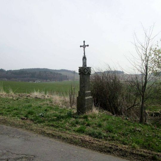 Kříž severovýchodně od Drahy