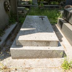 Grave of Nicolas