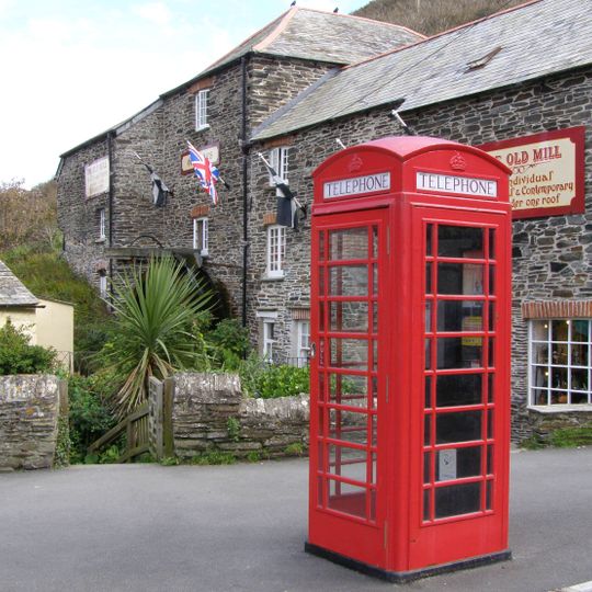 K6 Telephone Kiosk