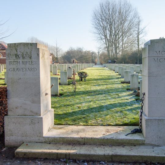 Royal Irish Rifles Graveyard, Laventie