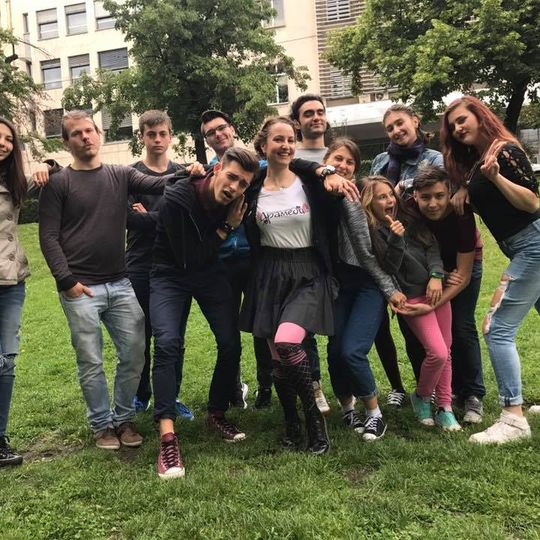 Младежки театър „Драмеди“