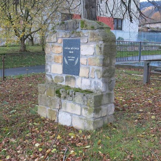 Pomník padlým v Malšovicích
