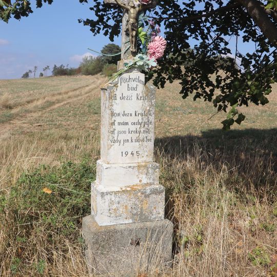 Kříž u cesty severně od Šebkovic