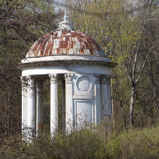Gazebo in Bykovo estate