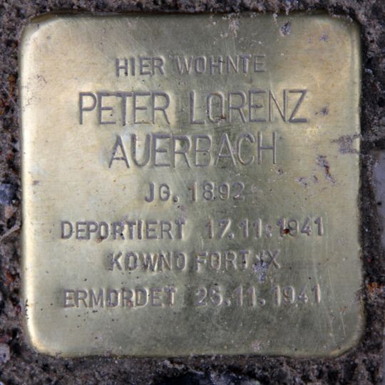 Stolperstein em memória de Peter Lorenz Auerbach