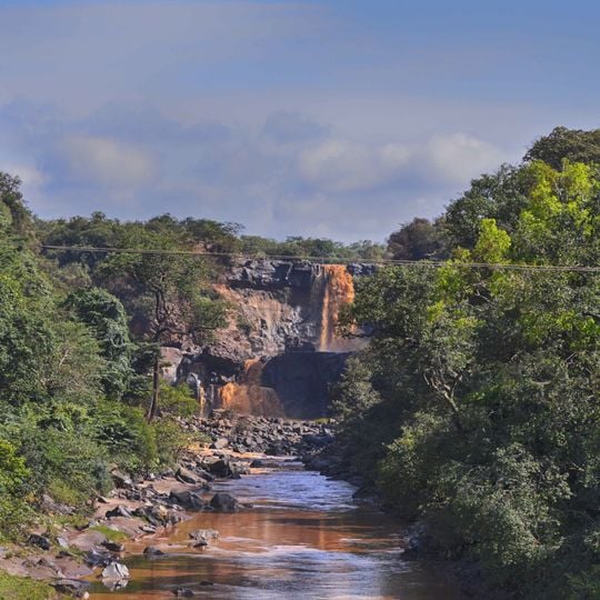 Yedebub Biheroch Bihereseboch na Hizboch