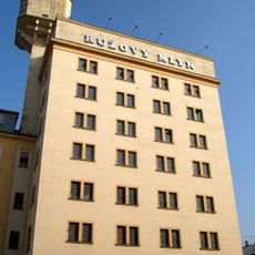 Ružový mlyn