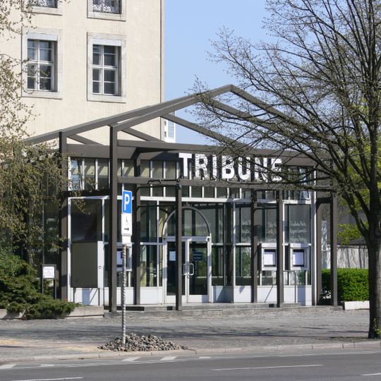 Tribüne