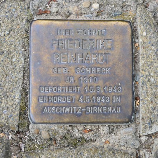 Stolperstein en memoria de Friederike Reinhardt