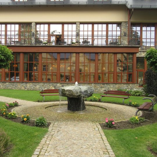 Kašna v Sobotíně u zámku