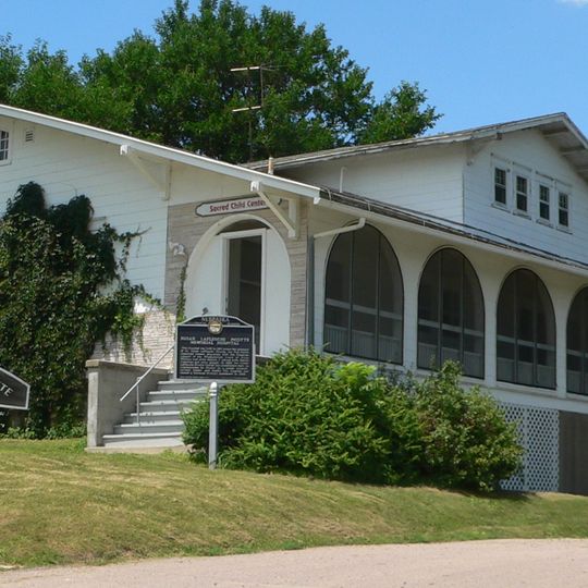 Dr. Susan LaFlesche Picotte Memorial Hospital