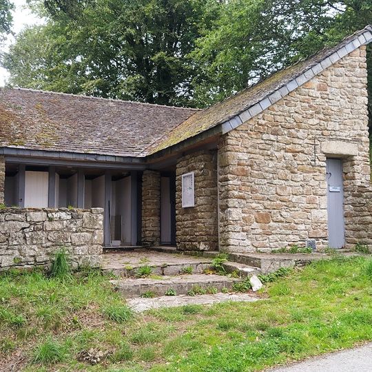 Camping municipal / Chalets / Salle communautaire