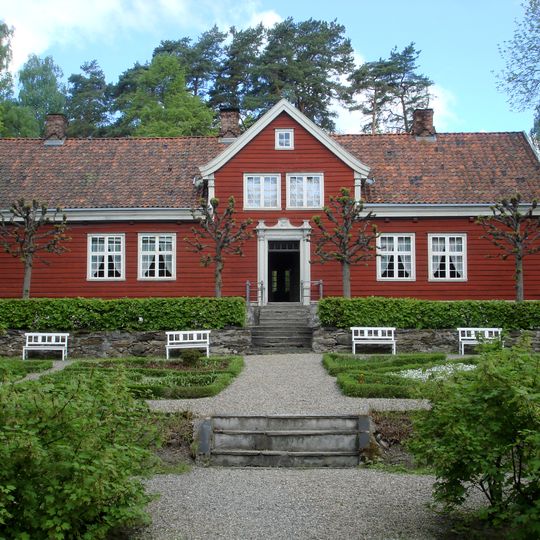 Leikanger prestegård