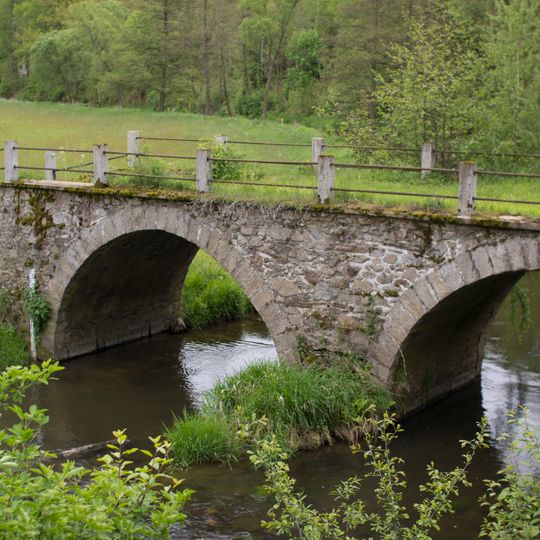 Stone bridge over the Sázava near Štukhejlský mlýn