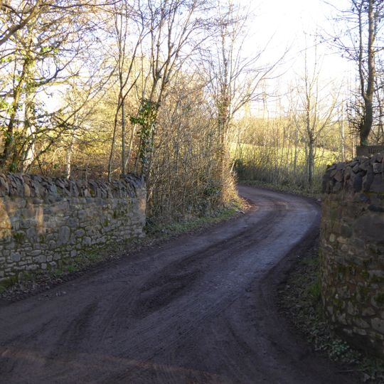 Upcott Barton Farmhouse Including Adjoining Front Garden Walls And Gate-piers To North-west And South-west