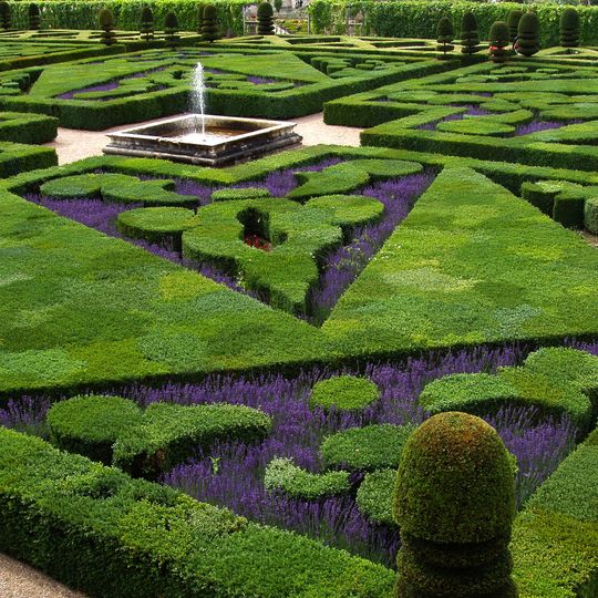 The Loire Valley between Sully-sur-Loire and Chalonnes
