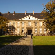 Pope's College, Leuven