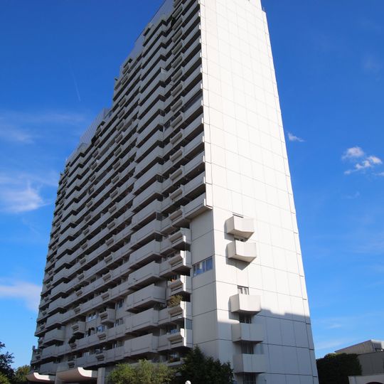 Hochhaus Riesstraße 82