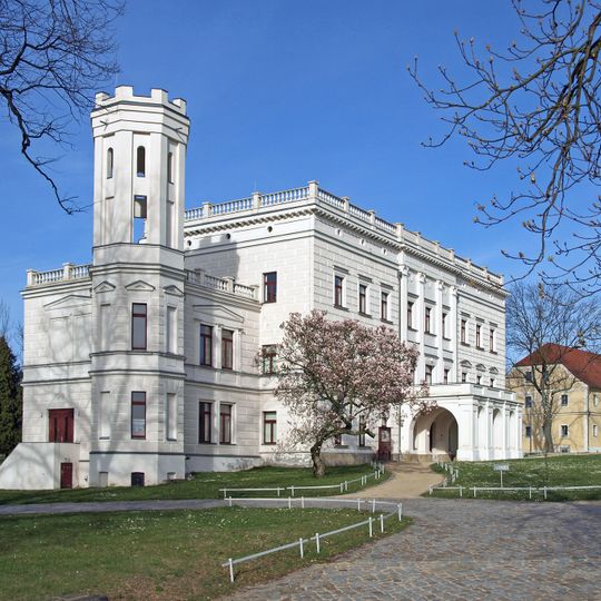Rittergut Krobnitz/Roonsches Rittergut Am Friedenstal 5