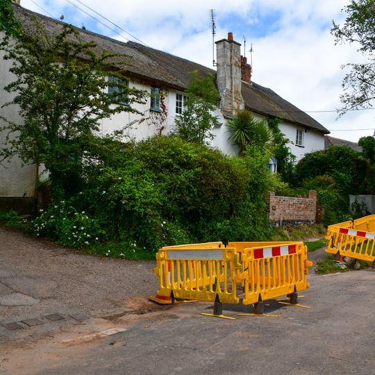 Bank Cottage  Fenn Cottage  Lavender Cottage  Myrtle Cottage