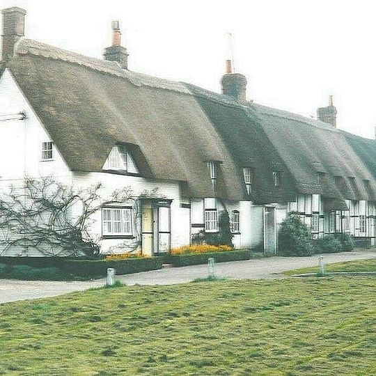 12 and 14, The Borough