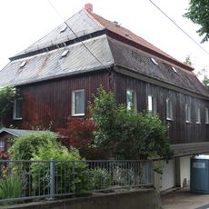 Wohnhaus in offener Bebauung Lindenstraße 22