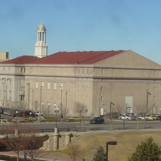 Pueblo Memorial Hall