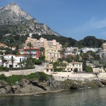 Côte d'Azur : villages perchés, forts historiques, musées
